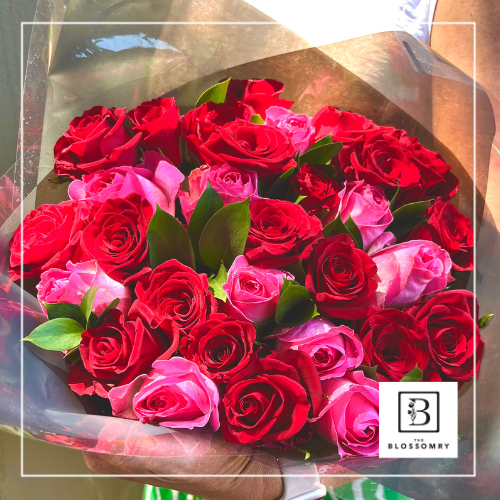 The Blossomry Valentine’s Day flower arrangement – romantic premium bouquet for loved ones
